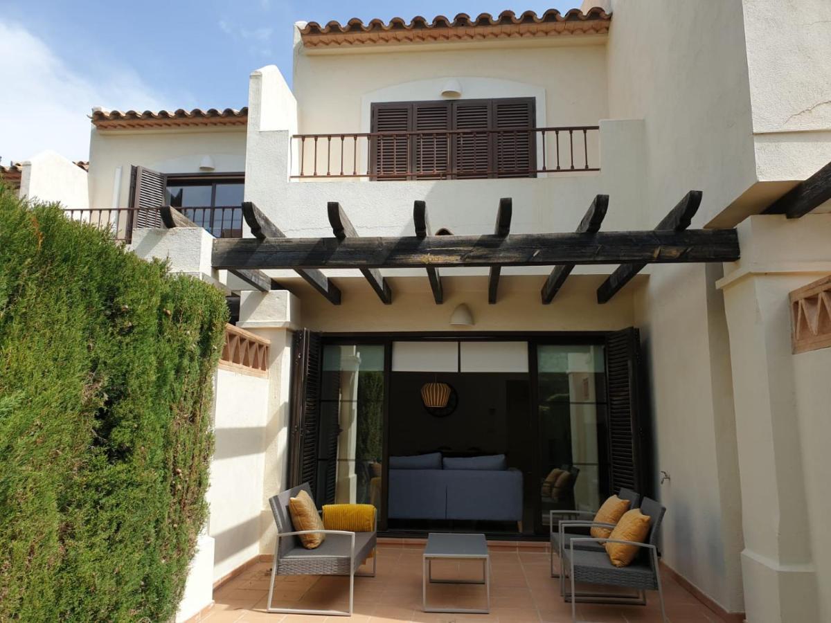 Adosado Los Olivos, Sierra Cortina Финестрат Экстерьер фото
