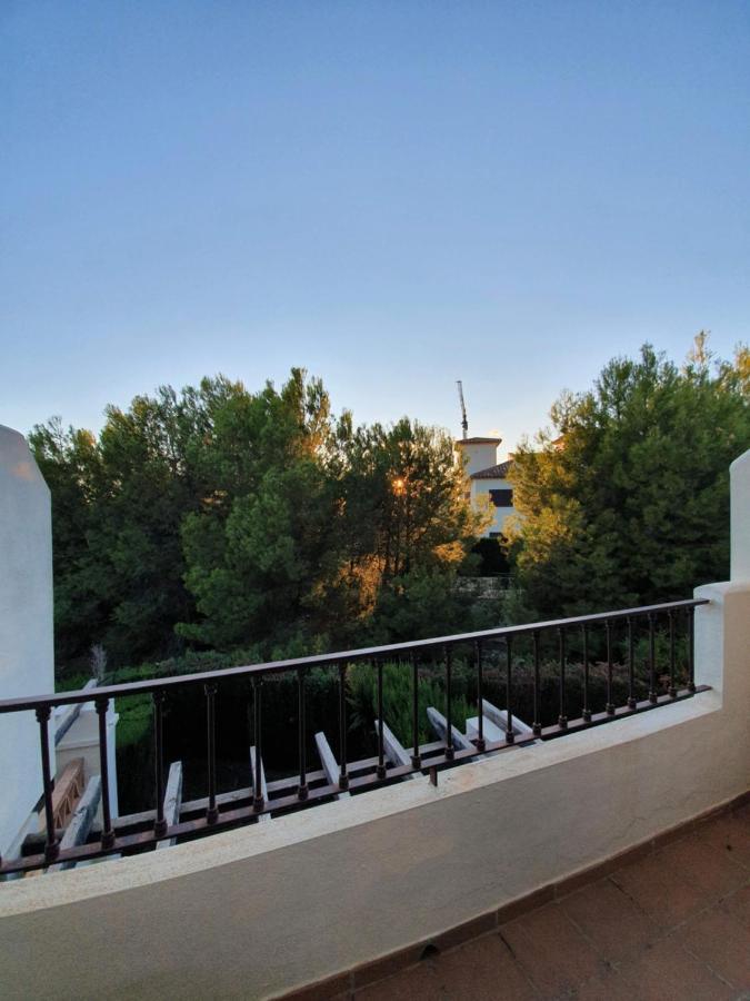 Adosado Los Olivos, Sierra Cortina Финестрат Экстерьер фото