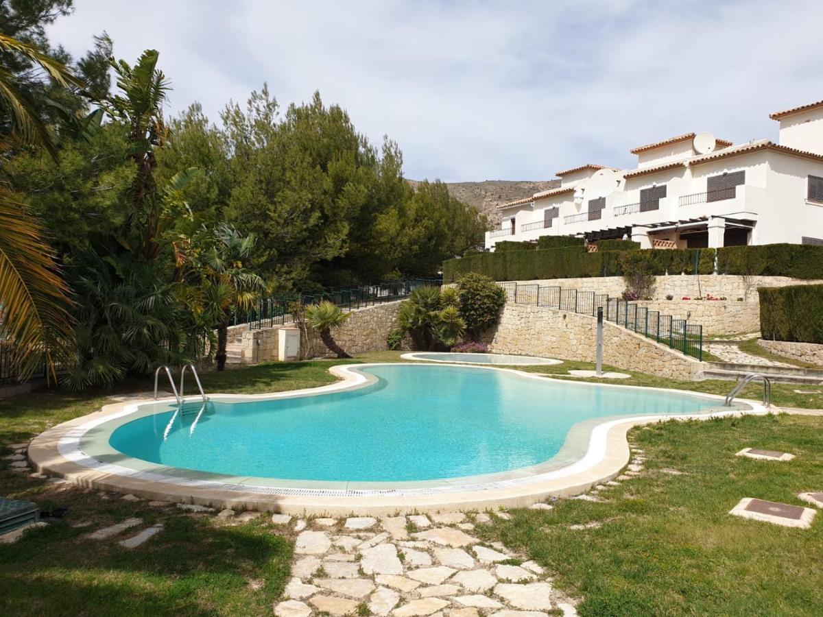 Adosado Los Olivos, Sierra Cortina Финестрат Экстерьер фото